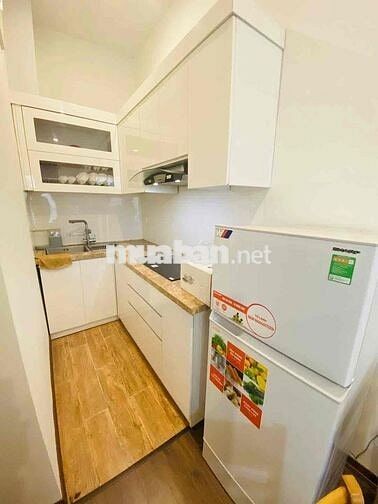 Căn Hộ 1 Khách + 1 Ngủ Full Nội Thật Cao Cấp Đường Bưởi - Ba Đình