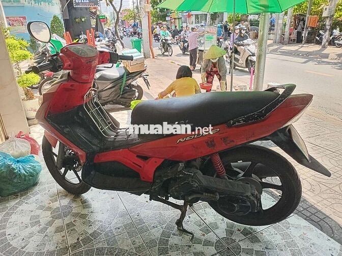 Yamaha Nouvo Đỏ