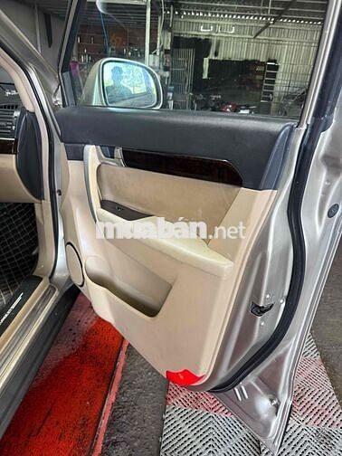 Chevrolet Captiva Vàng cát