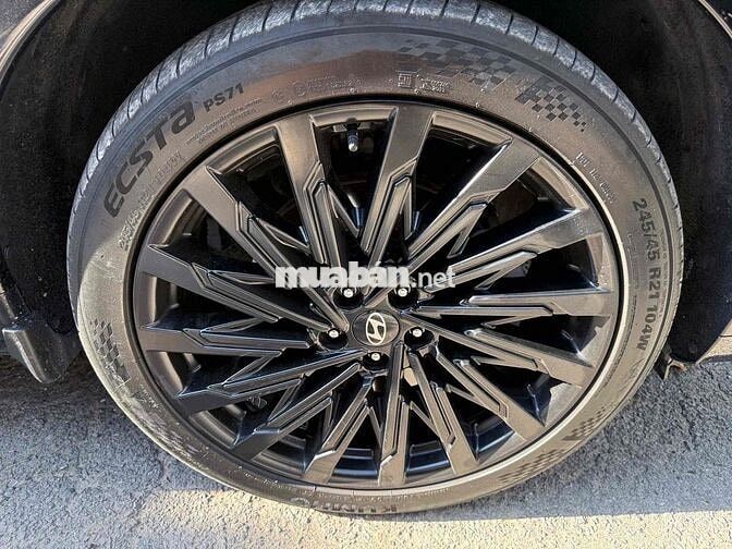 Hyundai SantaFe Calligraphy 2024 Turbo cao cấp