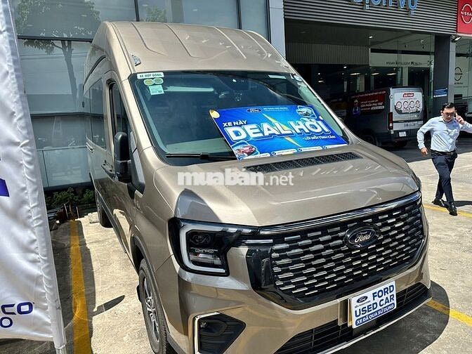 Ford Transit 2024 Cao cấp Nâu, bảo hành 2027