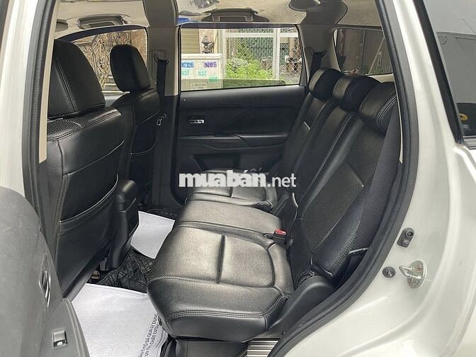 Mitsubishi Outlander 2.0 CVT 2019 Cực Ngon Bổ Rẻ