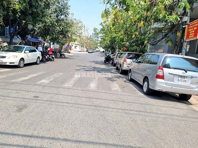 Bán nhà góc 2MT Lương Định Của, 203m2, ngang 10m, 1 hầm + 6 tầng