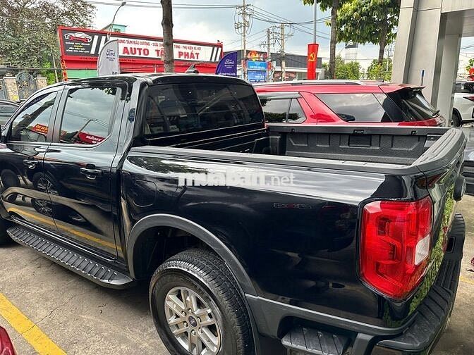 Ford Ranger XLS 2023, bảo hành 2027, vay 75%