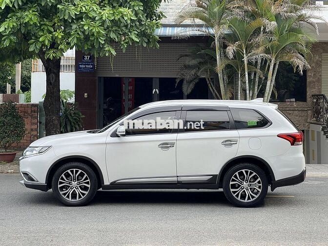 Mitsubishi Outlander 2.0 CVT 2019 Cực Ngon Bổ Rẻ