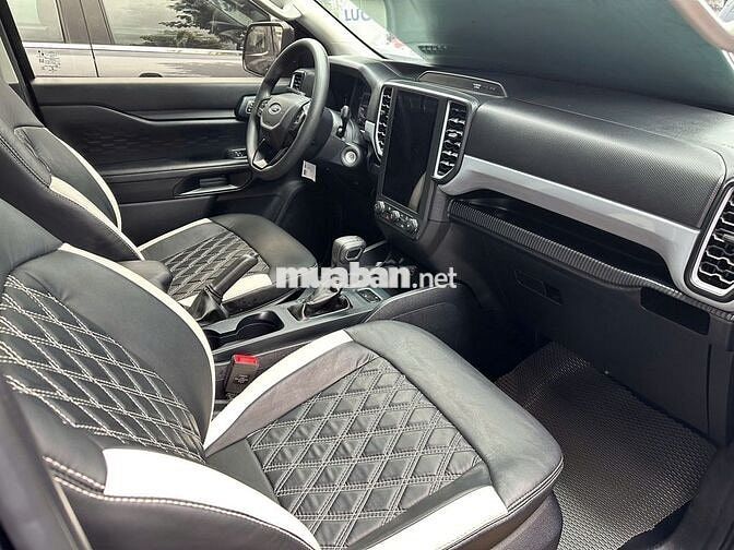 Ford Ranger XLS 2023, bảo hành 2027, vay 75%