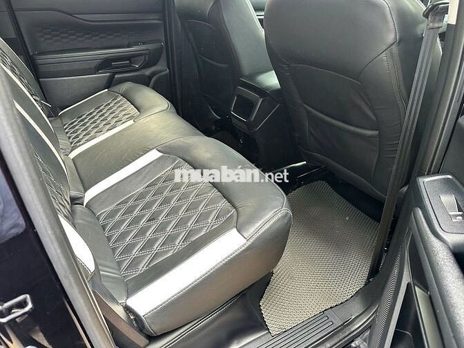 Ford Ranger XLS 2023, bảo hành 2027, vay 75%