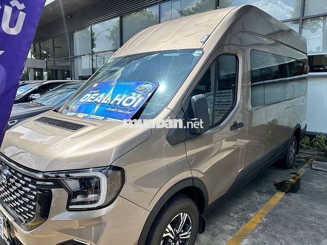 Ford Transit 2024 Cao cấp Nâu, bảo hành 2027