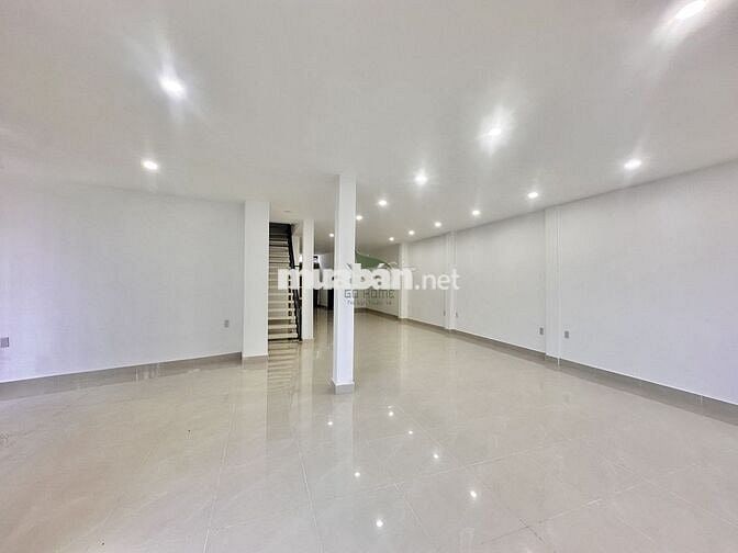 MẶT BẰNG KINH DOANH 2 TẦNG DTSD 352M2 KHU VĨNH HÒA GIÁ 60 TRIỆU/THÁNG