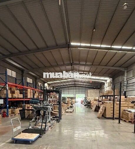 Cho thuê mặt bằng mặt tiền Lê Văn Lương – diện tích lớn – sát Quận 7