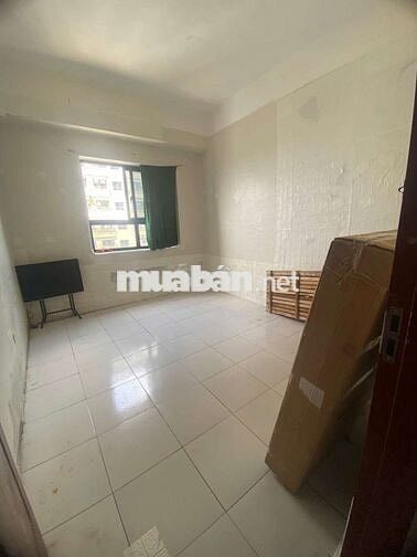 Cho nữ thuê 1phòng 12m2 giá 800k và 2triệu ở Chung cư Đại thanh