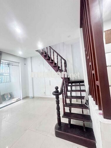 Bán nhà 2 Tầng Âu Cơ  Hẻm Thông Diện Tích 36m2/ 56dtsd - Nhỉnh 4 Tỷ