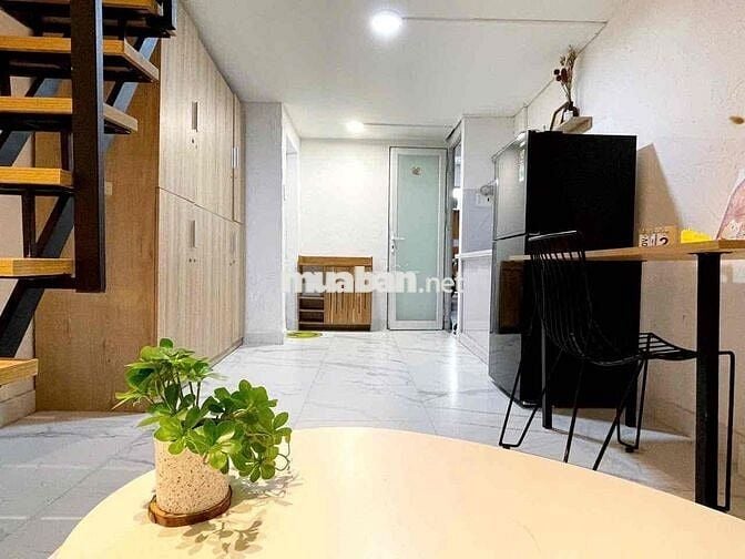 🏠Cho Thuê Cửa Sổ - Full Nội Thất - Ngay Đại Học Hutech - GTVT
