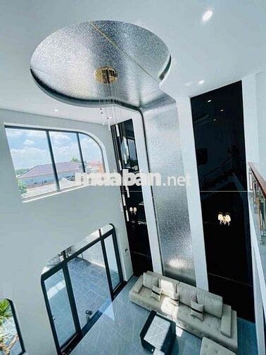 Nhà xây hiện đại, gần cây xăng 26 giá rẻ hơn thị trường 40% có sổ