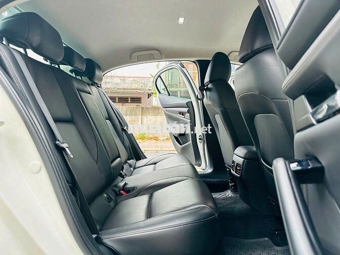 Mazda 3 2020 1.5 Luxury Trắng 3.900km