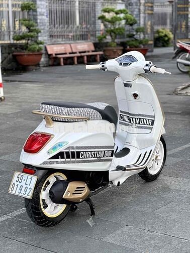 Vespa Primavera 2015 Trắng Dior BSTP chính chủ