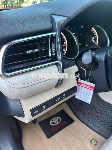 Toyota Camry 2022 2.0 Q 40000 Km Đen