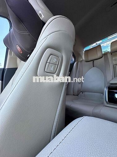 Toyota Camry 2022 2.0 Q 40000 Km Đen