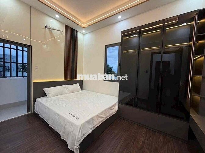 Nhà 3 tầng mới hoàn thiện tại P. Phú Thuận, quận 7
