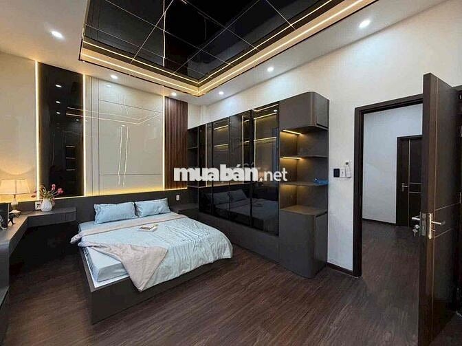 Nhà 3 tầng mới hoàn thiện tại P. Phú Thuận, quận 7