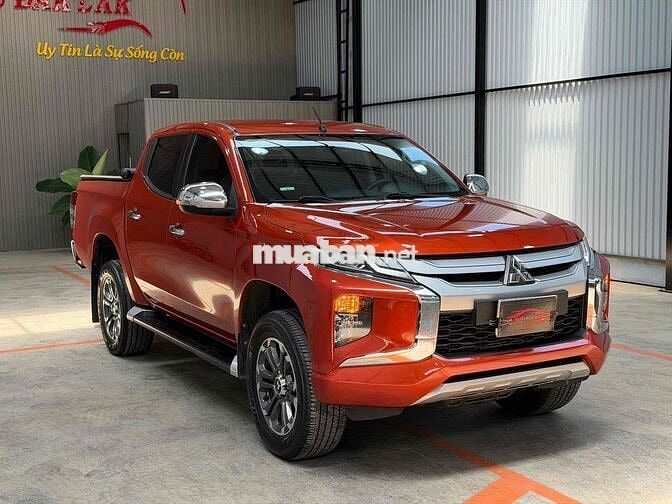Mitsubishi Triton 2020 AT Premium