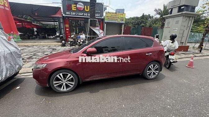 Kia Cerato Hatchback 2010 Đỏ