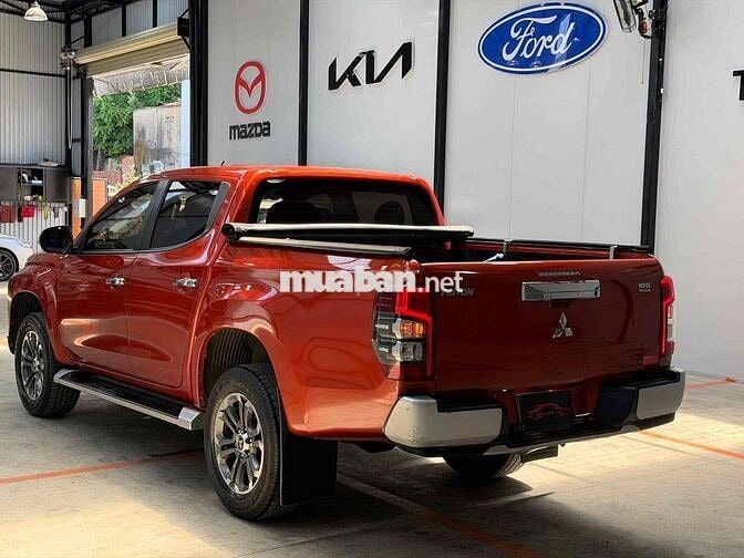 Mitsubishi Triton 2020 AT Premium