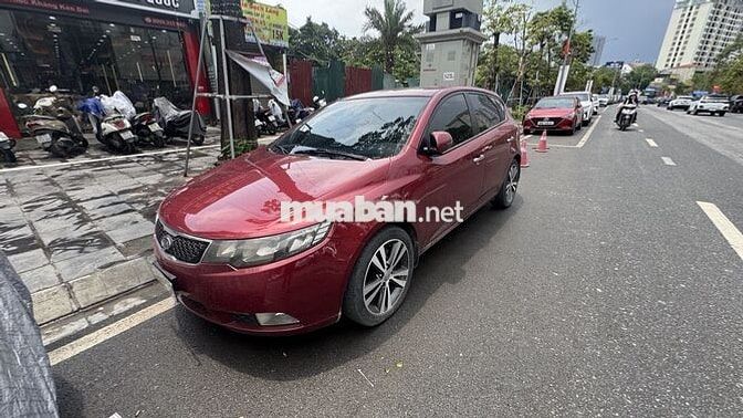 Kia Cerato Hatchback 2010 Đỏ