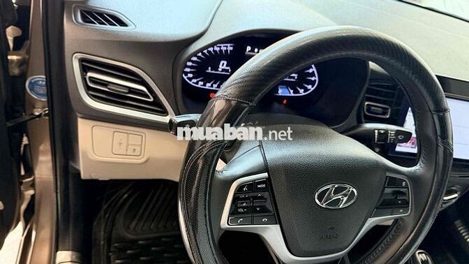 Hyundai Accent 2022 Nâu