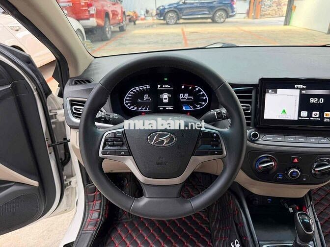 Hyundai Accent 2021 AT