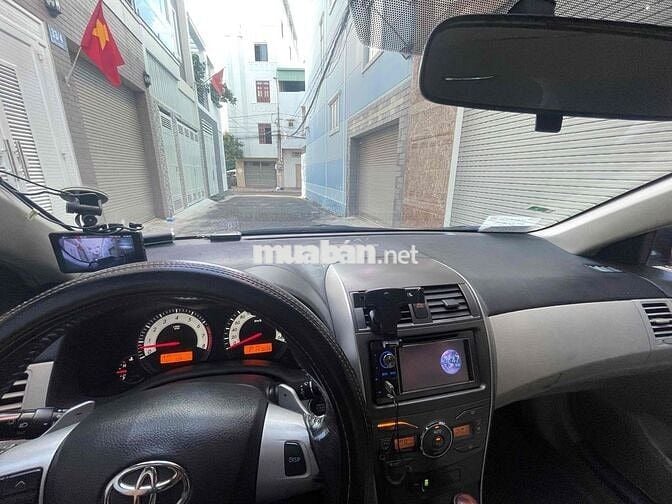 Toyota Corolla Altis 2014 2.0V
