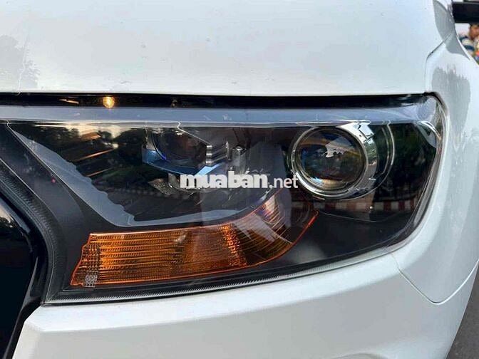 Ford Ranger XLS 2022 Trắng 41.000 km