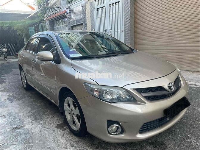 Toyota Corolla Altis 2014 2.0V