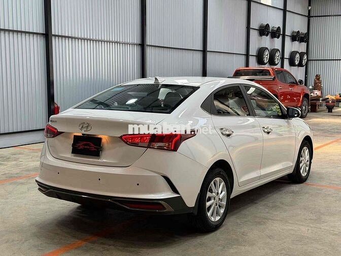 Hyundai Accent 2021 AT