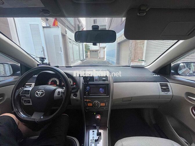 Toyota Corolla Altis 2014 2.0V