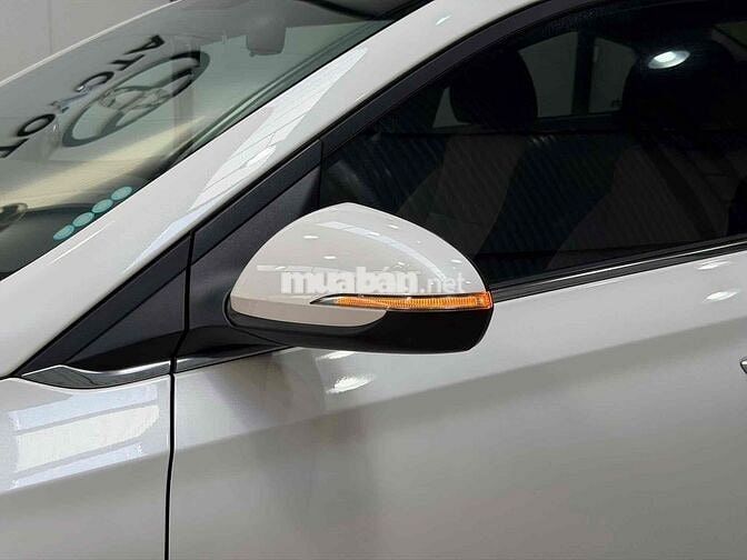 Hyundai Accent 2021 AT