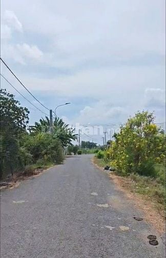 CHÍNH CHỦ CẦN BÁN GẤP NHÀ VƯỜN MT NGUYỄN VĂN NHÂM  P.5, TP TÂN AN A