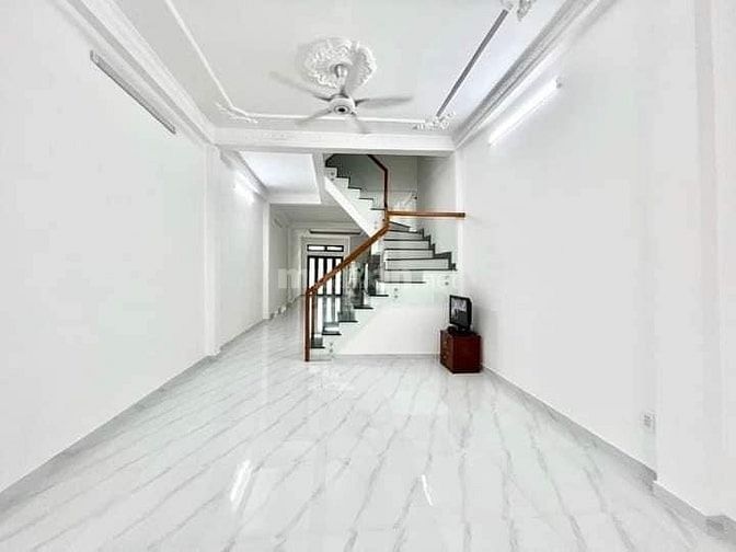 Cho thuê nhà mặt tiền đường lâm văn bền, Dt 4x35, 2lầu, 4pn, 3wc, 36tr