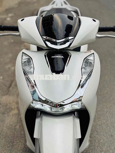 Honda SH 150i 2022 Trắng odo 12 ngàn cây