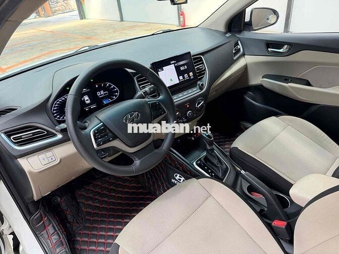 Hyundai Accent 2021 AT