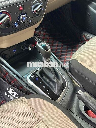 Hyundai Accent 2021 AT