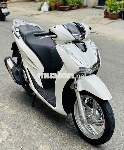 Honda SH 150i 2022 Trắng odo 12 ngàn cây