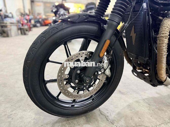 Triumph Street Twin 900 ABS 2020 Đen