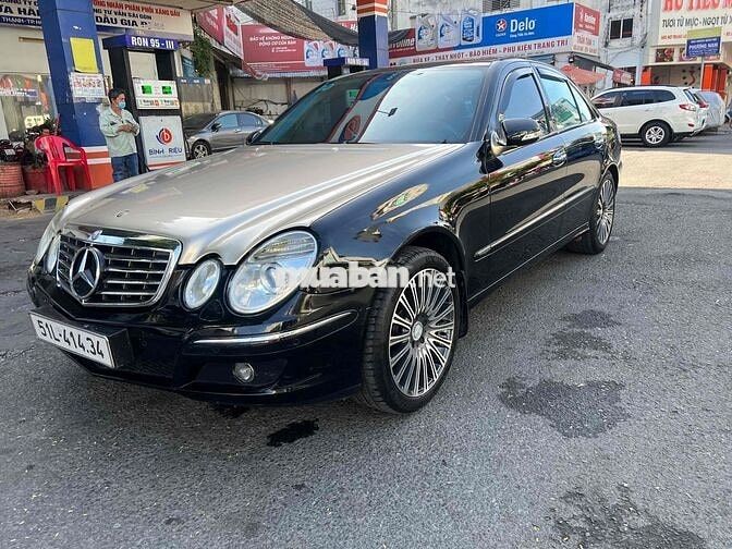 Mercedes-Benz E200 2007 Đen
