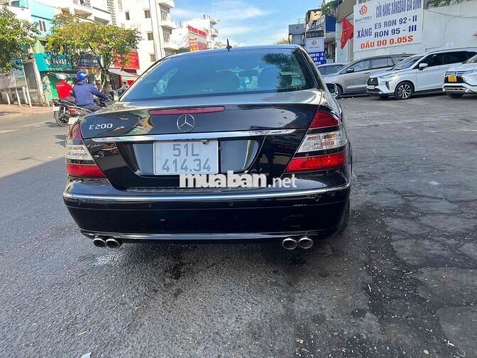 Mercedes-Benz E200 2007 Đen