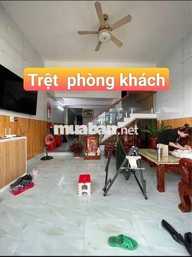 cho thuê nhà cấp 3 chính chủ. gần 200m2 giá rẻ.