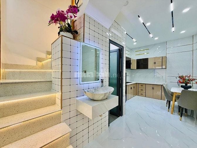 Siêu hot nhà Lê Văn Lương, Nhà Bè. Giá 2,1 tỷ, 48m2, sổ riêng sang tên