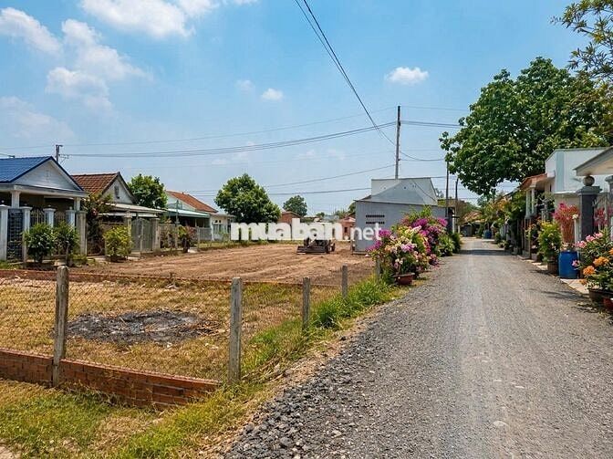 GIA ĐÌNH KẸT TIỀN CẦN BÁN LÔ ĐẤT M.TIỀN AN NHƠN TÂY- 9m x 17m-1 TỶ 3
