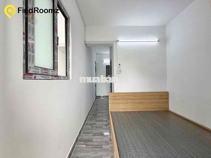 Studio Ban Công To Đùng Mặt Tiền Dương Quảng Hàm
