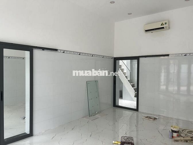 Cho thuê nhà 64m, mặt tiền 8m, Nguyễn Thời Trung, P.An Đông (Q5)